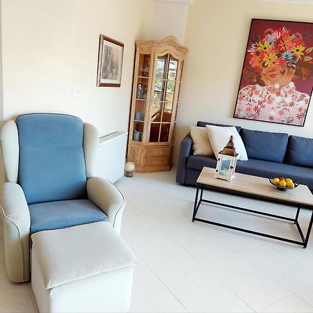 Estupendo Apartamento En Primera Linea De Playa Y Con Vistas Al Mar Дения Екстериор снимка